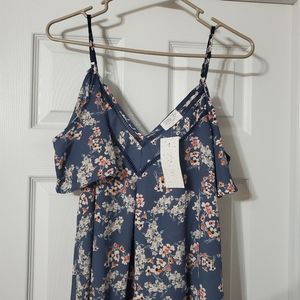 Off the shoulder short sleeve shirt